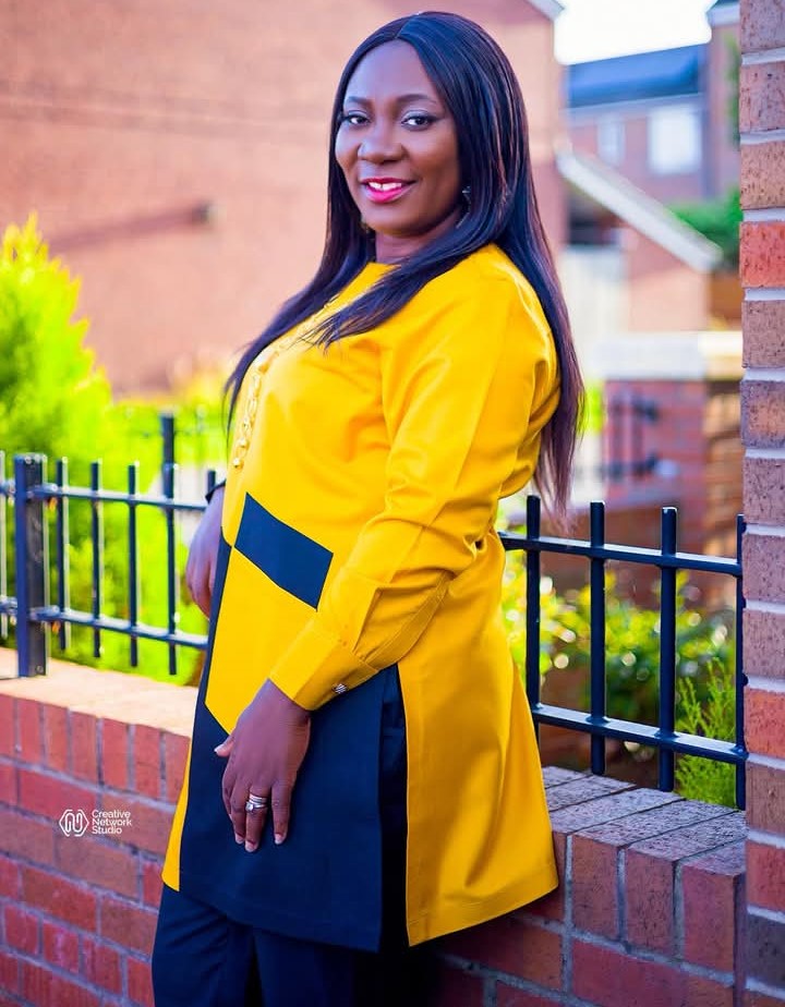 Naomi Assani on stage